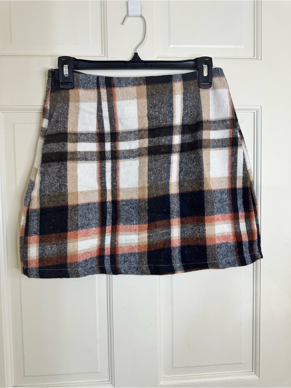 SHEIN Plaid Mini Skirt in Black, Cream & Brown size small